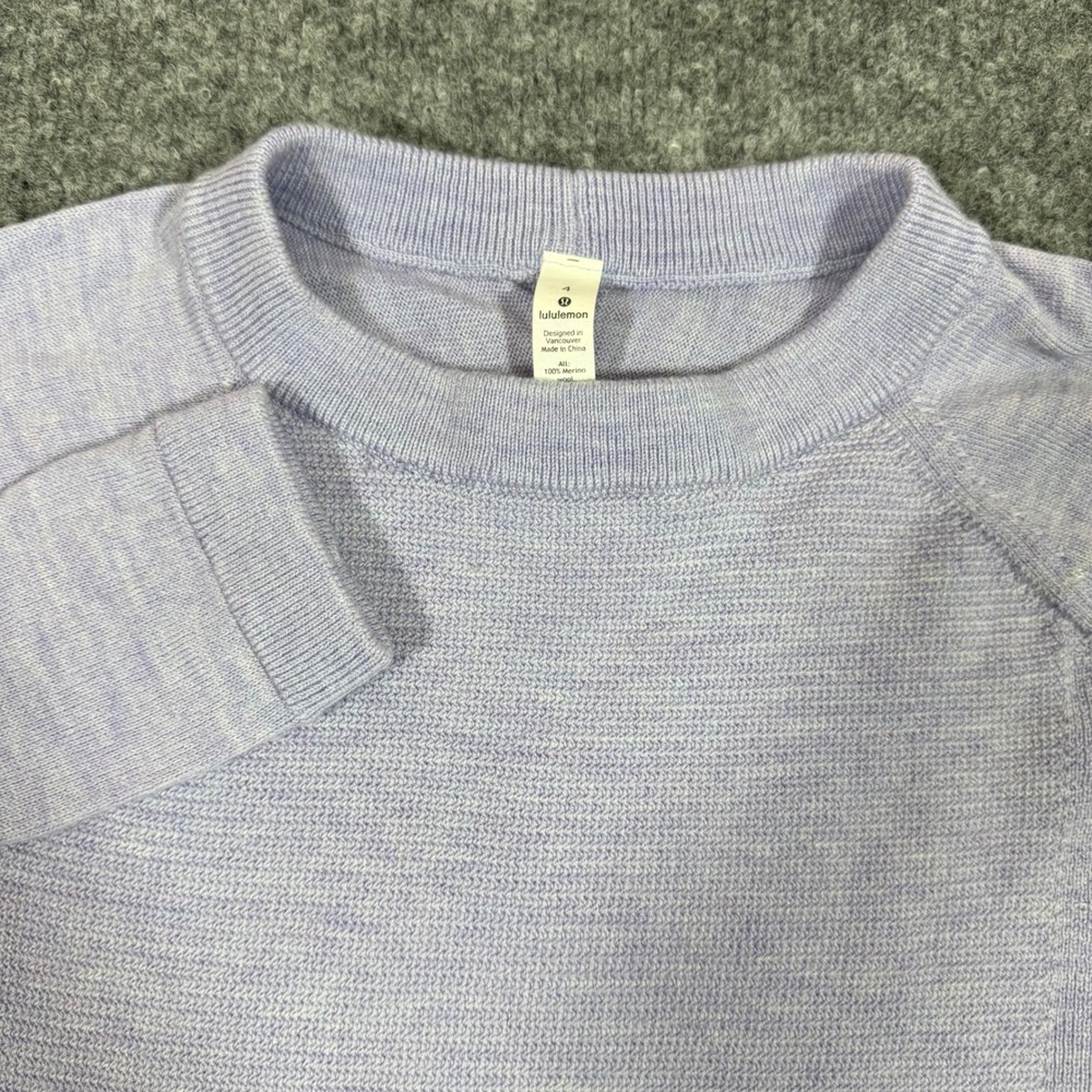 Lululemon Rest Less Pullover Top Womens 4 Purple 100% Merino Wool Minimalist GUC
